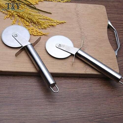 T&Y 1PC Stainless Steel Wheel Roller Pizza Cutter,Healthy And Practical Pastry Cutter, Pizza Slicer Good Companion For Baking