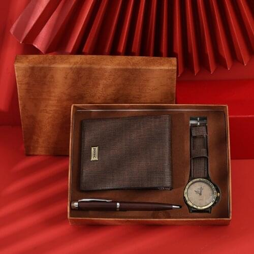 2021 New Mens Watch Wallet Three-Piece Business Gift Holiday For Colleagues Elder Boyfriend Birthday Creative Gift Box Relogio