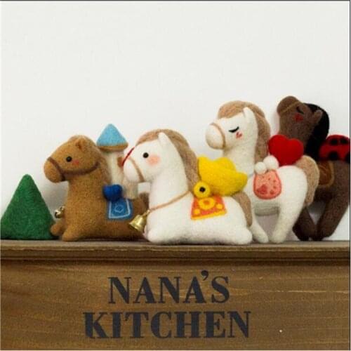 Making original doll design new suit horse wool needlepoint kit wool felt needle felting decoration craft needlecraft DIY