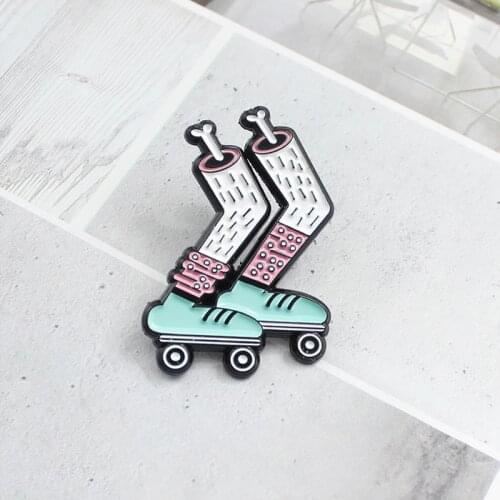 Cartoon Skates Brooch Foot Bones Skateboarding Skating Enamel Pin Shirt Coat Cap Badge Sports Lovers Friends Children Gifts