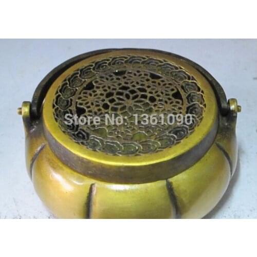 Xd 001265 Small China Brass Gilt carve plum blossom Cloud texture hand warmer Censer