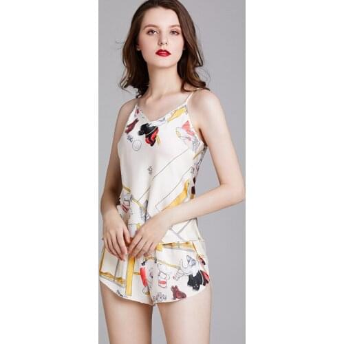 Yao ting 2020 New Style Silk Pajamas Womens Summer Sexy Underwear Thin Suspender Shorts Set Tracksuit
