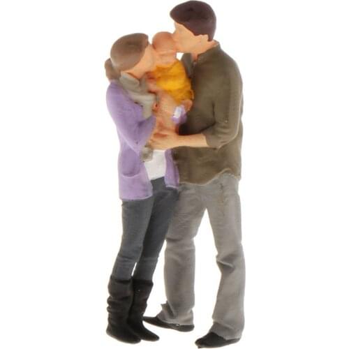 1/64 Painted A Happy Family Figure Scenerio Model Tiny People Figurine Home Desk Decoration