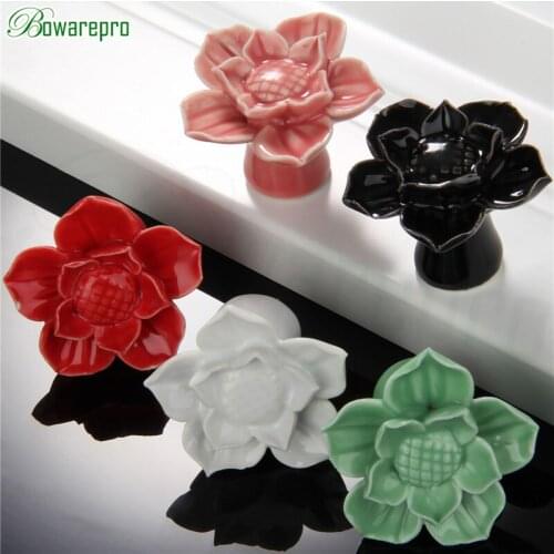 Lotus Ceramic Door Knob Room Cartoon Closet Cabinet Drawer Suitable Kitchen Furniture Home Pull Handle Single Hole Newest 1 pcs