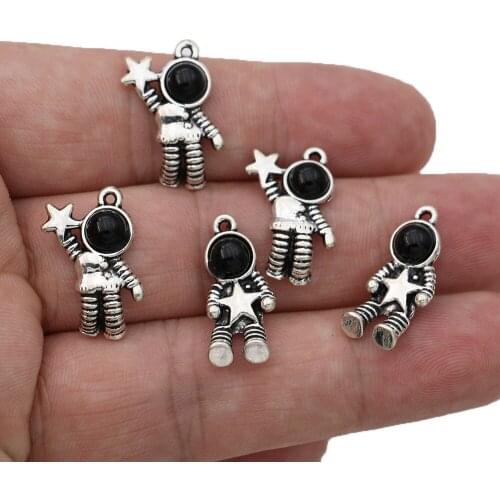 10Pcs Antique Silver Plated Astronaut Charm Pendant for Jewelry Making Earrings Bracelet Necklace Accessories DIY Findings