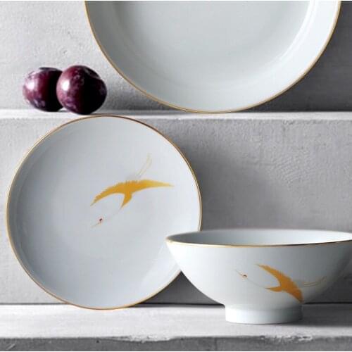 Ceramic dinnerware set separate products on glazed Japan style gold edge line 5.5inch porcelain mug saucer plates bowl with lid