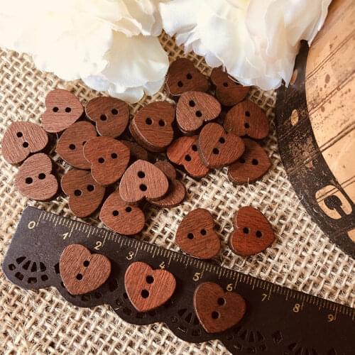 100pcs Vintage Heart Wooden Buttons Sewing Craft Scrapbooking DIY Wooden Buttons Small Heart Shape Clothes Button Handmade Craft