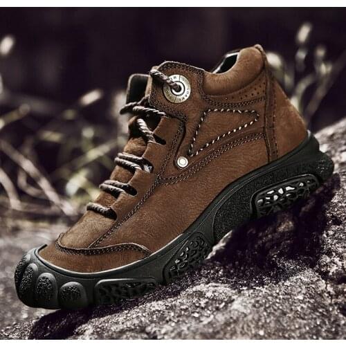 Men Shoes Winter Boots Men Warm Winter Shoes Men Brown Vintage Men Boots Casual Outdoor Hiking Shoes 2021 New Big Size 48