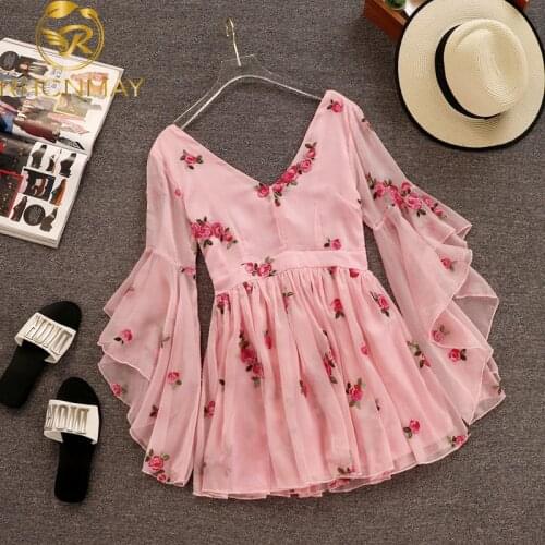 2021 New Fashion Summer Womens Sweet V Collar Flowers Embroidered Pink Chiffon Dress Slim Flare Sleeve Girls Short Dresses