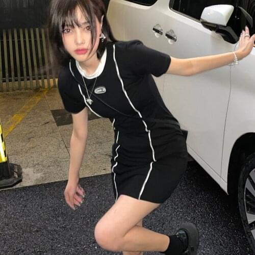 2021 retro Korean style chic sweet and cool contrast color edge wild pure desire hot girl dress was thin