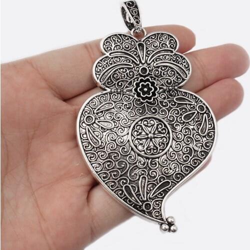2pcs Tibetan Silver Viana Heart Charms Pendants for Necklace Jewelry Findings DIY Making