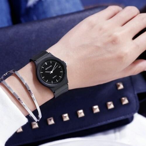 2021 New Simple Silicone Casual Quartz Watch Silicone Watch Couple Watch Relogio Feminino Watch Hot Sale