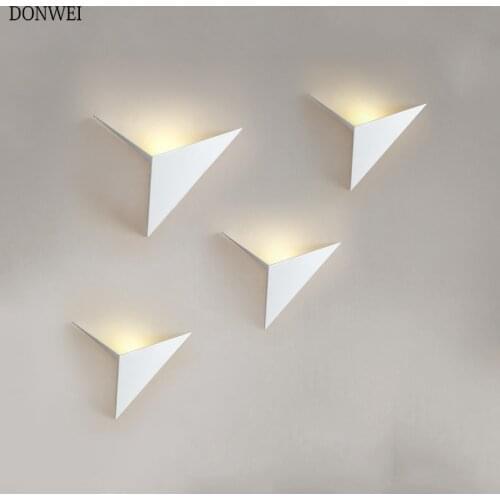 3W Aluminum Triangle Led Wall Lamp AC85-265V High Power Led Modern Indoor Bedroom living Room Corridor Home Wall Lighting
