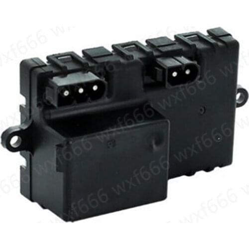 Car Air conditioner blower resistance Suitable for F10b mwF18 F01 F02 520 320 E60 525LI 730 740 2004-2007 Fan regulator Heater regulator