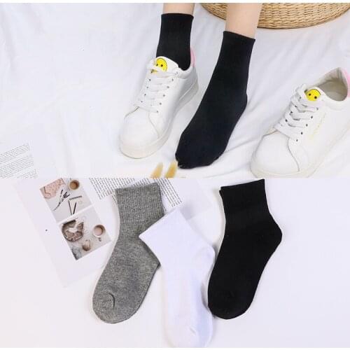 Black and White Solid Color Woman Socks Cotton Low Tube Spring Summer Autumn Casual Socks Women 51001