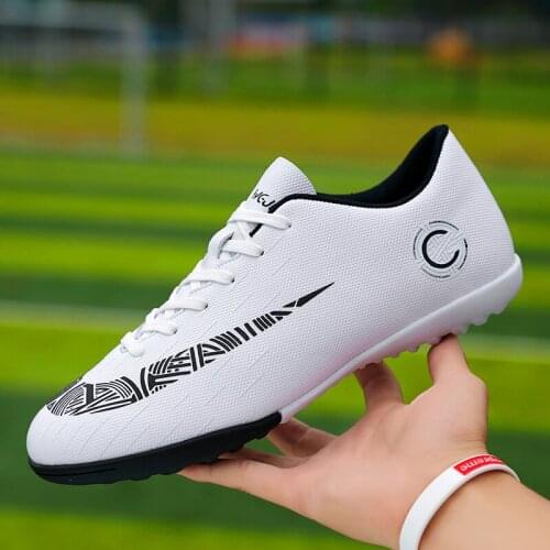 Intdoor Sneakers Mens Futsal Shoes Sports Football Soccer Boots Men Training Turf Low Ankle Shoes Boys Kids Superfly Cleats