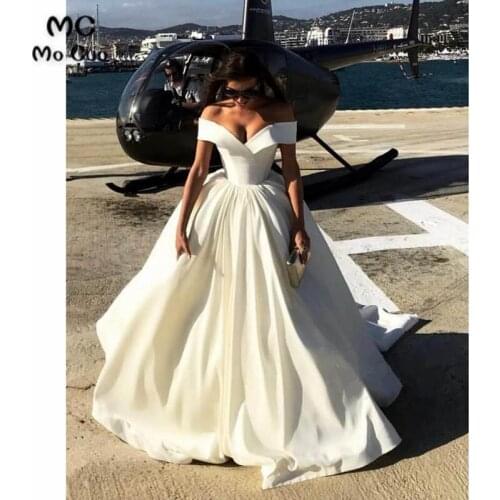 Vintage 2018 Ball Gown Wedding Dresses Robe de mariage V-Neck Hard Satin Off Shoulder vestido de noiva Bridal Gowns