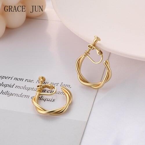 GRACE JUN 2021 Fashion Circle Geometric Round Hoop Clip on Earrings for Women Gold Color No Pierced Earrings Jewelry Accessory