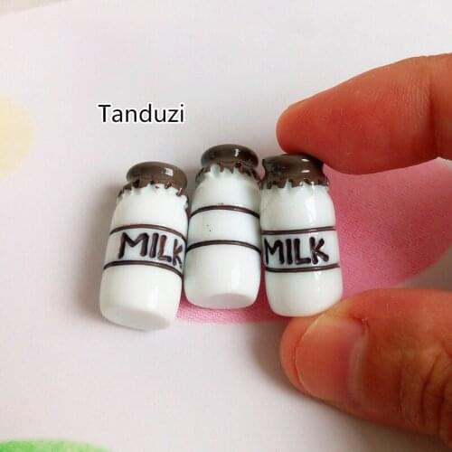Tanduzi Wholesale Resin 3D Cute Simulation Food Mini Milk Bottle DIY 1:12 Dollhouse Miniature Deco Parts Accessory Resin Crafts