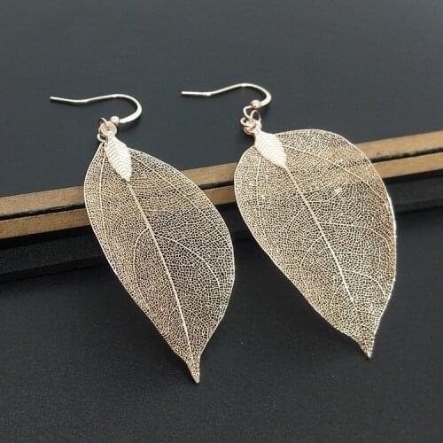 Classic Simple Dangle Earring New Fashion Retro Hot Hollow Leaf Drop Earrings For Women Wedding Engagement Party Jewelry Gifts