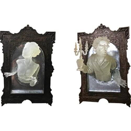 Spooky Wall Sculptures Ghosts Emerging From a Mirror Decoration Resin Luminous Home Decoration Accessories