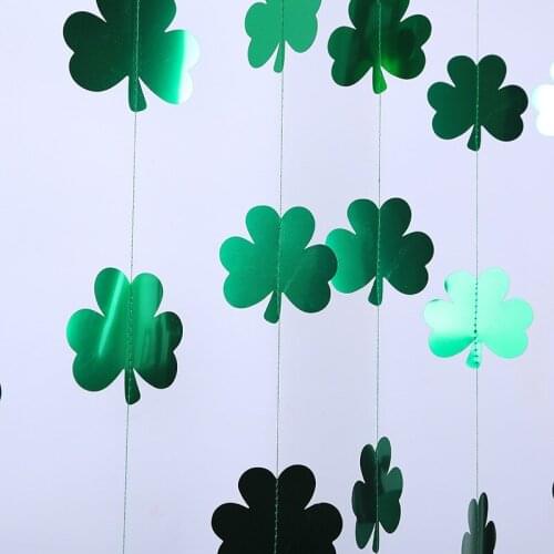 Irish Green Clover Wreath Ornament Golden Banner Lucky Swallowtail Pull Flag St. Patricks Holiday Party Decoration Supply yl89