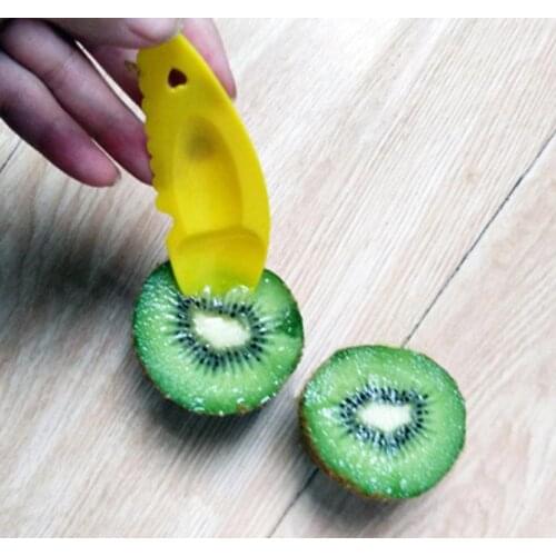2000 pcs 2 in 1 Kiwi Fruit Scoop Plastic Candy Color Fruit Knife Slicer Peeler Cutter with Hole Kiwi Dig Spoon SN3629