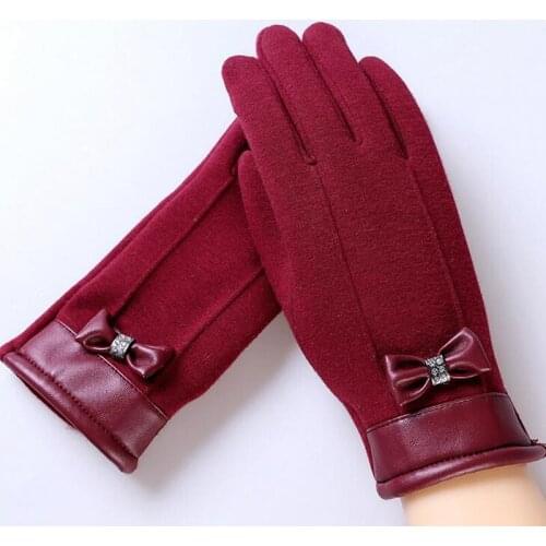 2017 Elegant Plush Female Lace Leather Wrist Bow Tie Gloves Winter Sports Fitness Women Phone Touch Screen Mittens Gloves 13D