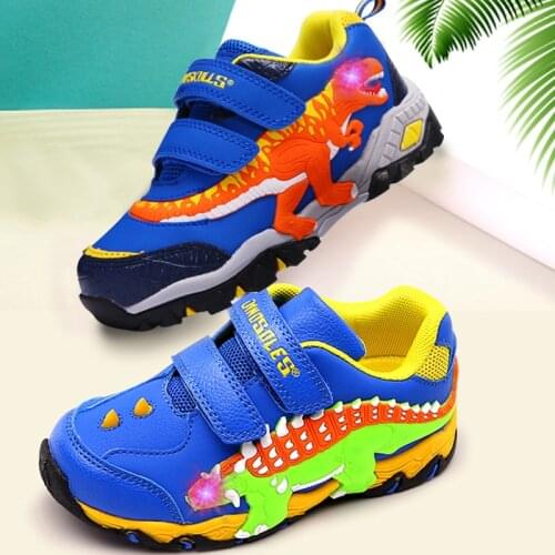 Dinoskulls Kids Boys LED Shoes 3D Dinosaur Casual Childrens Sneakers Light Up 2020 Baby Boy Trainers Glowing Sports Shoes