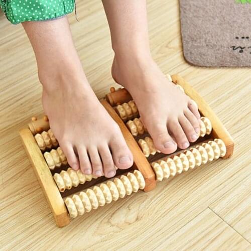Foot sole foot massager wooden roller type solid wood foot foot leg massage foot device acupuncture point ball household