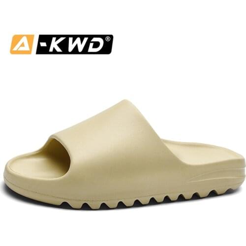 2020 Designer Kanye West Man Slippers Men Foam Runner Summer Mens Slide Unisex Casual Slippers Beach Shoes Sandals Men EVA E 46