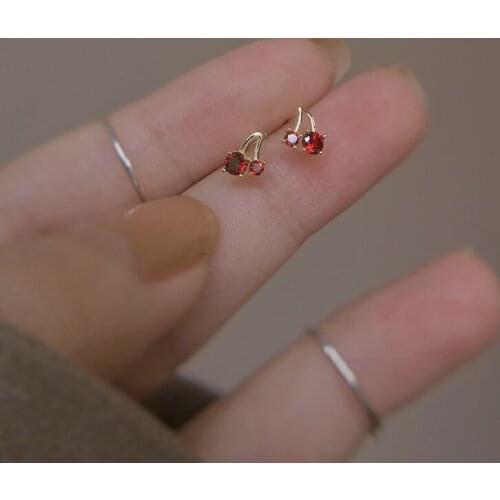 Sweet Cherry Stud Earrings For Women Simple Small Cute Fruit Ear Partner Chic Red Crystal Zircon Girl Keep Pierced Jewelry Trend
