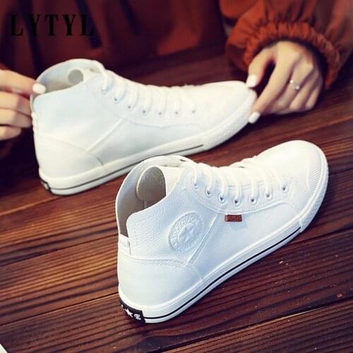 New Spring Autumn Fashion White Leather Trainers Sneakers Women Casual Shoes Black Breathable High Top Women Sneakers D20-67