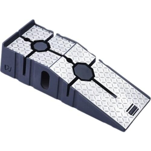 Simulation Car Tire Repair Slope Pad Step Pad Holder For TRAXXAS SCX10 AXIAL TRX4 RC Car Repair Tool Car Non-Slip Repair Slope