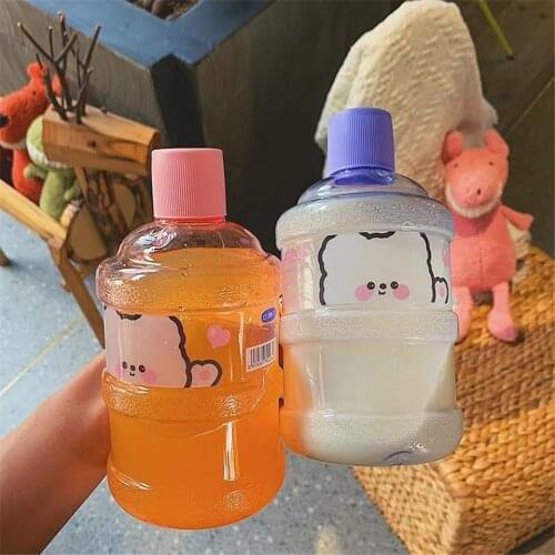 Transparent Plastic Water Bottle 630ml Cartoon Bear Portable Frosted Shaker Bottle with Handle Outdoor Fitness Gym Sports Bottle