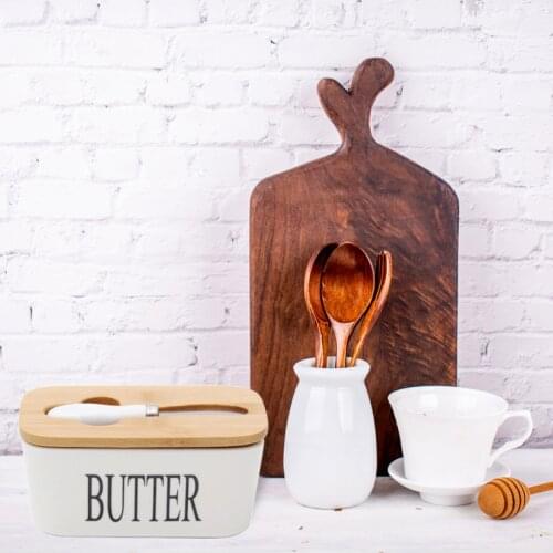 Nordic Porcelain Butter Dish Plate Sealing Box Wooden Lid Knife Cheese Storage N58C