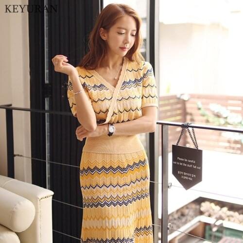 2021 Summer Autumn New Women Knitted Dress V-neck Short Sleeve 2 Pieces Set Dress Wave Striped Midi Long Elegant Dress Vestidos