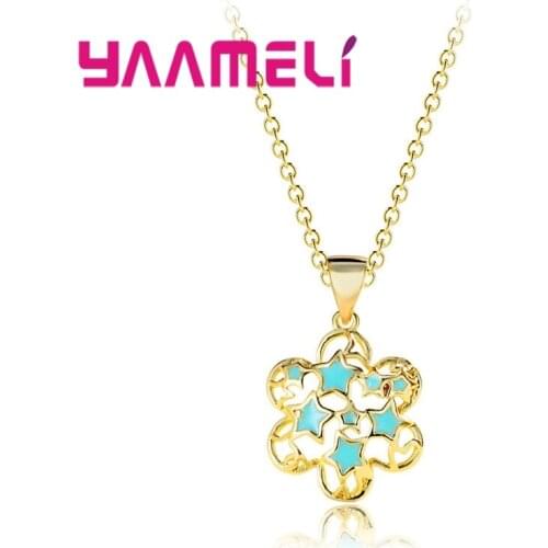 Exquisite Latest Model Hollow Exquisite Flower Small Pendant Necklace for Women Gift Ethnic Bohemian Choker Necklace
