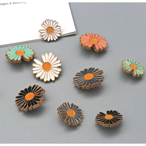 5pcs 20mm 25mm Daisy Gold Metal Clothing Coat Buttons Alloy DIY sewing handmade Flower Buckle Sewing Apparel Snap Accessories