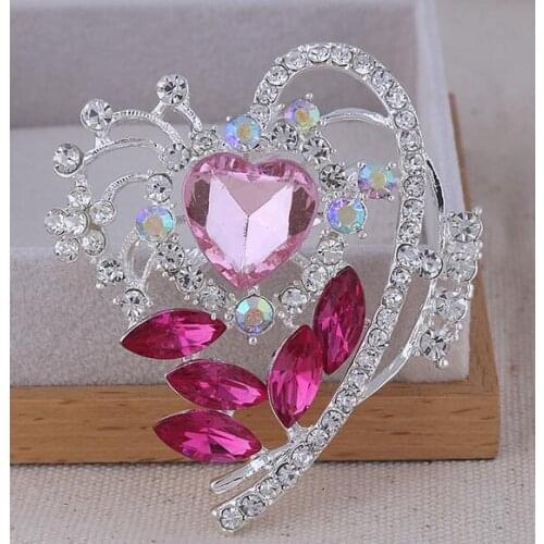 Simple Heart Shaped Brooch Jewelry For Women/men Fashion Jewelry Brooch Pins Metal Scarf Wedding Gift Diy Jewellery Accessories