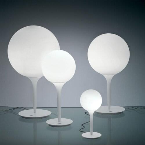 Italian Design Table Lamp Lighting Golf Table Lamp Lamparas Mesita Noche Dormitorio Table Lamp Bedside Light Bulb Lamp Shade