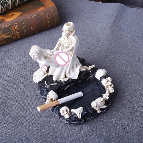 1 piece of skull ashtray resin skull beauty statue creative crafts personality fashion skull Halloween gift handmade ashtray
