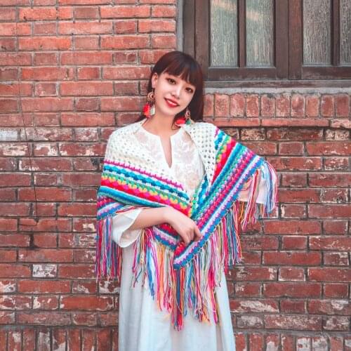 Make original national wind pure hand crochet weave rainbow color matching tassel scarf shawl
