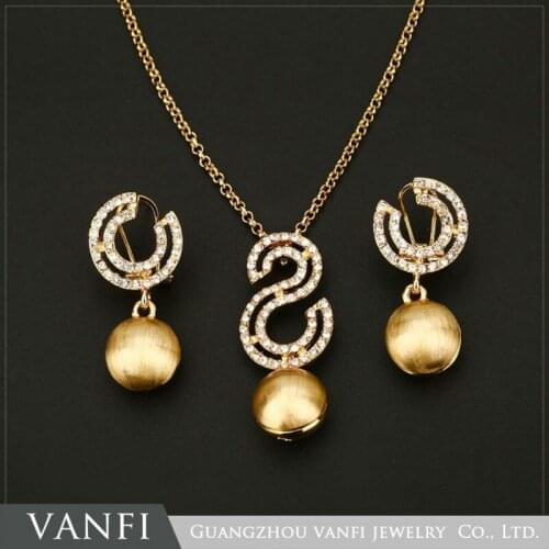 New Fashion African Summer Style Pearl Zinc Alloy Gold/ White Color Body Jewelry Sets Necklaces Earrings For Woman Party Gift