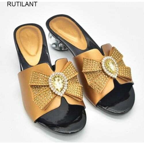 New Arrival Italian Elegant Design Pumps Women Shoes Open Toe Shoes 2021 Fashion Women Low Heel Slip on Closed Toe Heels