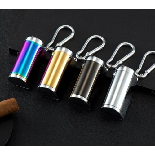 Portable portable ashtray mini keychain ashtray creative metal stainless steel outdoor smoking accessories gadgets for men