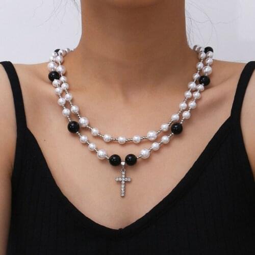 Vintage Exaggerated Imitation Pearls Rhinestone Cross Pendant Necklace Women Beads Chains Geometric Necklace Pendants Jewelry
