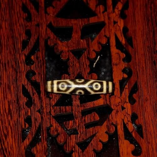 Tibet Tortoiseshell 9 Eyes Totem Oxide Laye 11*48mm Old Agate DZI Beads Men&Women Amulet Jewelry DIY Free Shipping