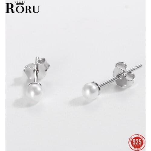 925 Sterling Silver Stud Earrings White Pearl Small Ear Jewelry for Women Classic Stylish Exquisite Earrings Gift