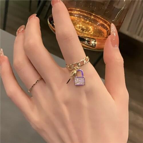 Fashionable and simple temperament micro-inlaid zircon key lock ring index finger ring net celebrity niche chain ring ring
